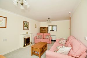 Lounge- click for photo gallery
